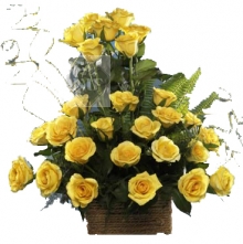 Arrangement of Yellow Roses